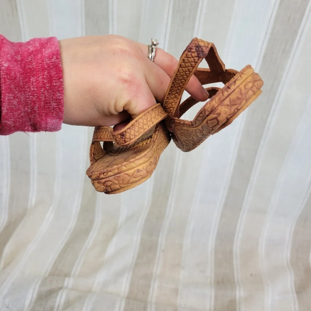 Hawaiian J Slips Sandals Rubber Tan‎ Size Toddler 4/5